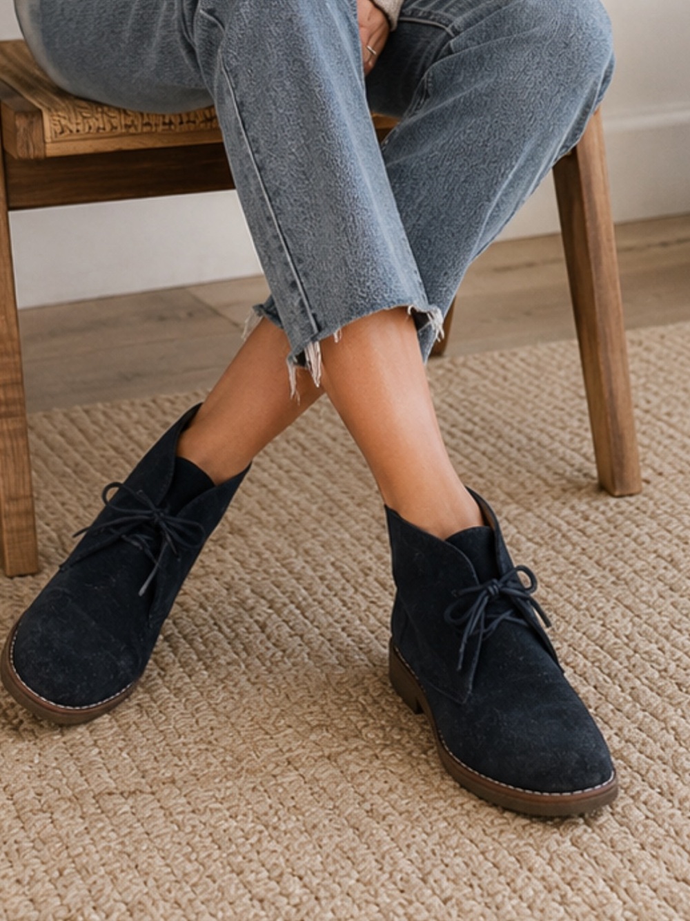 Hush Puppies Mazin Cayto Chukka Boots Women’s 7.5 Black Suede
